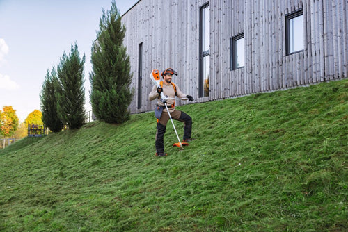 Débroussailleuse à batterie STIHL FSA 200