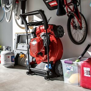 Tondeuse thermique TORO 21773